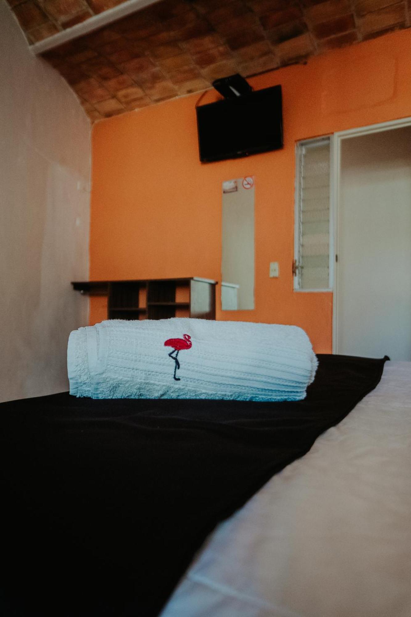 Bungalows Flamingos Rincon de Guayabitos Eksteriør billede